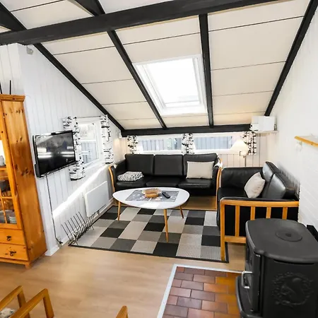 Vakantiehuis Beautiful In Vejlby Klit For 5 Sj11 Harboør